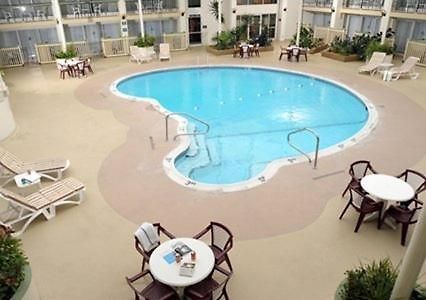 Clarion Hotel & Conference Center Northampton Eksteriør billede